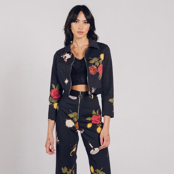 NWT Lenni The Label XENO Floral JACKET BLACK Cropped Size Medium/Size 6 - Picture 2 of 11